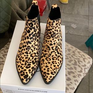 Steve Madden booties